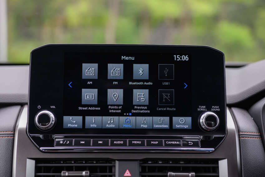 Nội thất Mitsubishi Triton 4