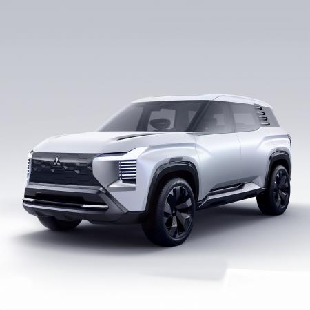 Mitsubishi Distinator - SUV 7 chỗ